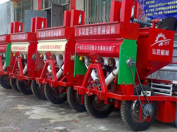 馬鈴薯種植機廠家